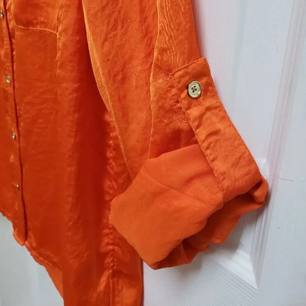 Michael Kors Button Up Roll Tab Slv Top Women Sz S Orange Crinkle Pockets Preppy